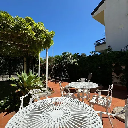 Angelina Ferienhaus Giardini-Naxos