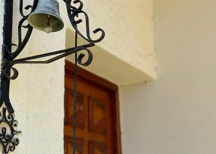 Angelina Giardini Naxos